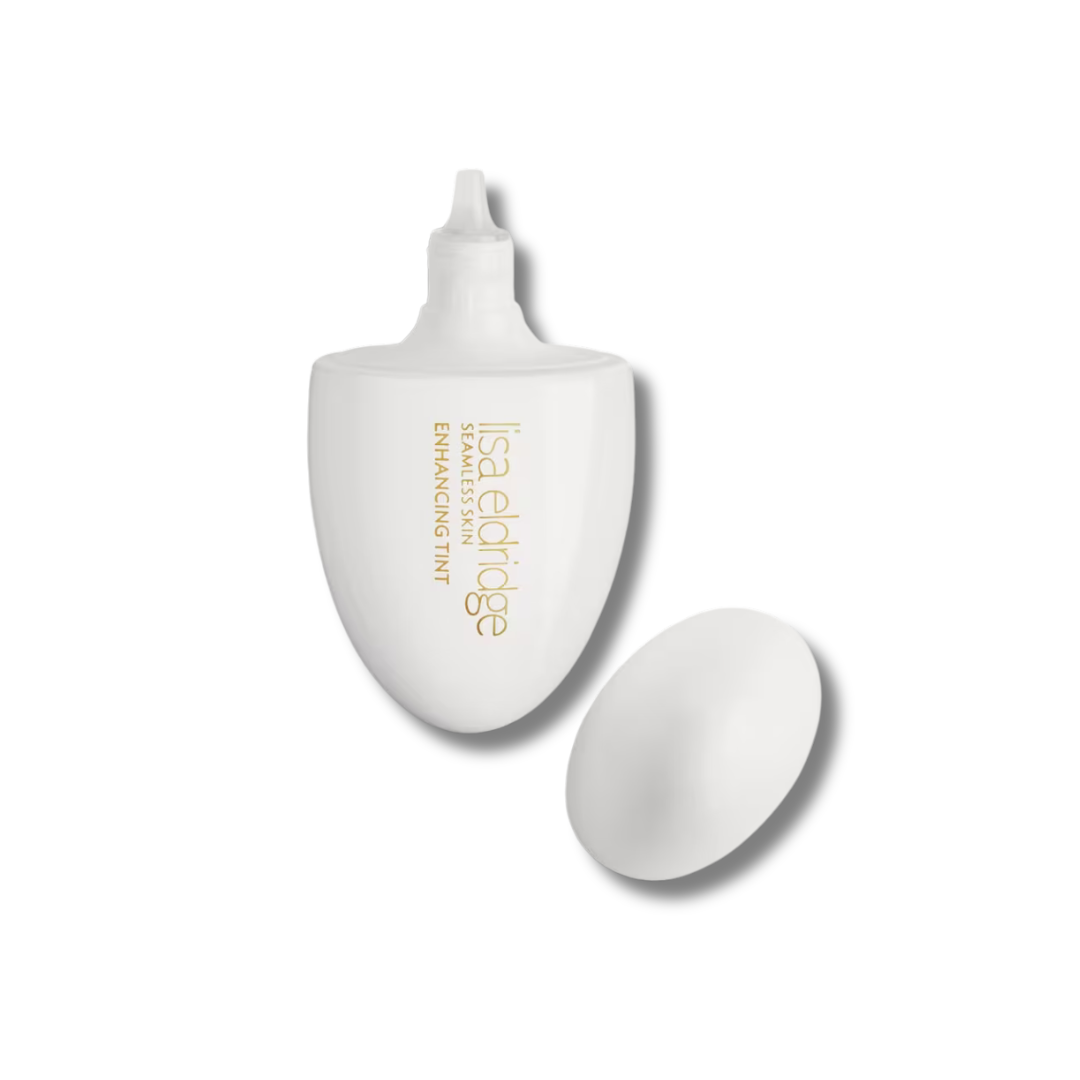 White cosmetic applicator with 'Lisa Eldridge' branding on a white background